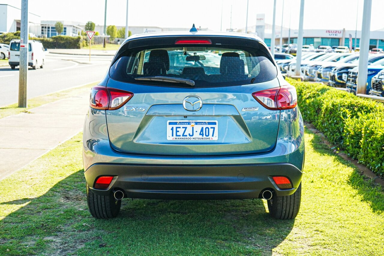 Mazda Cx-5 image 4