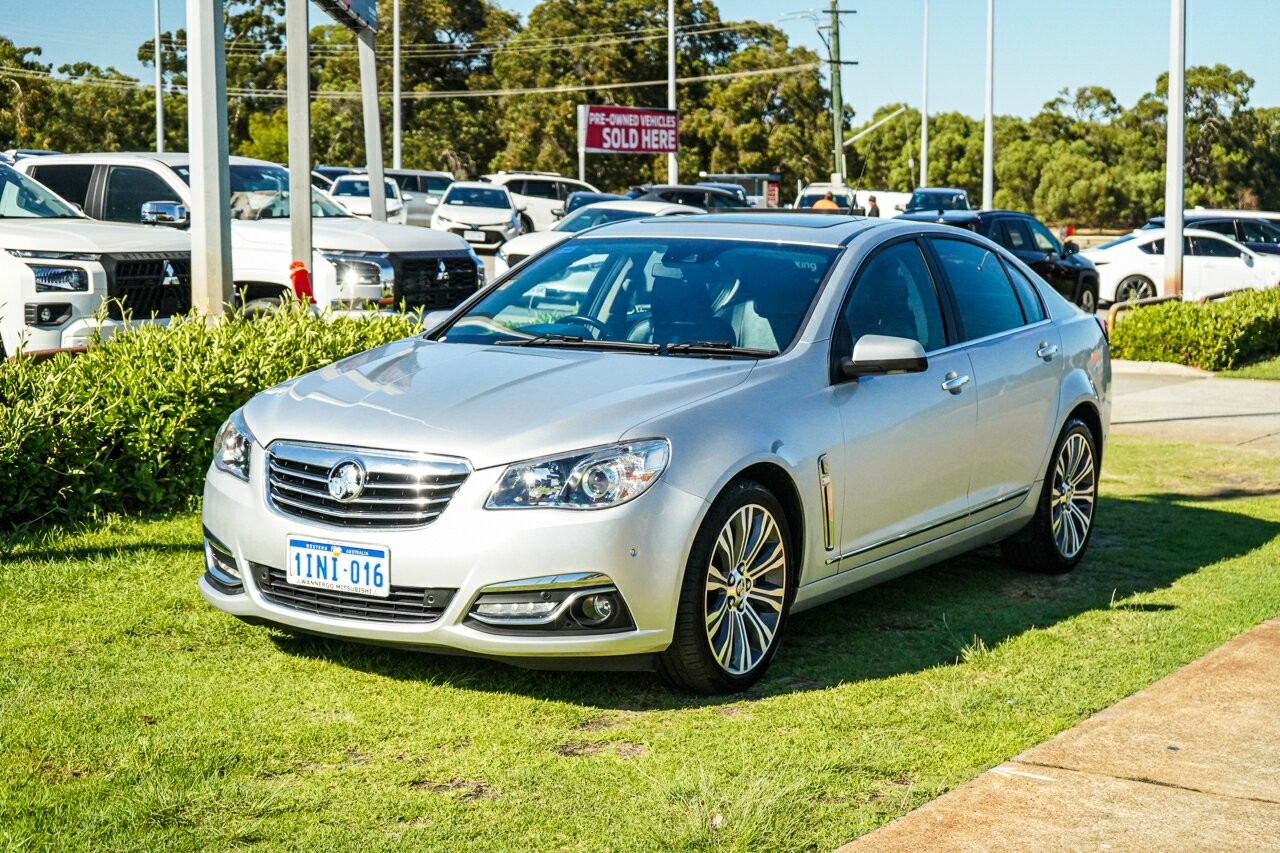 Holden Calais image 1