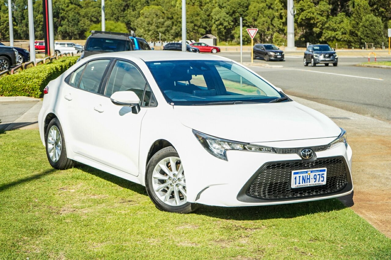 Toyota Corolla image 1