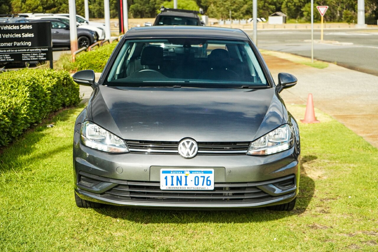 Volkswagen Golf image 3