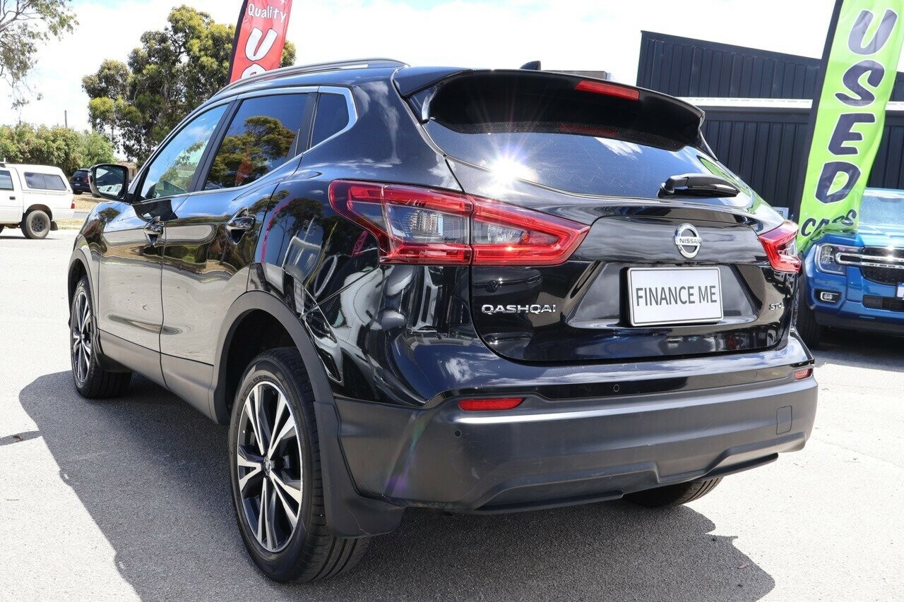 Nissan Qashqai image 4