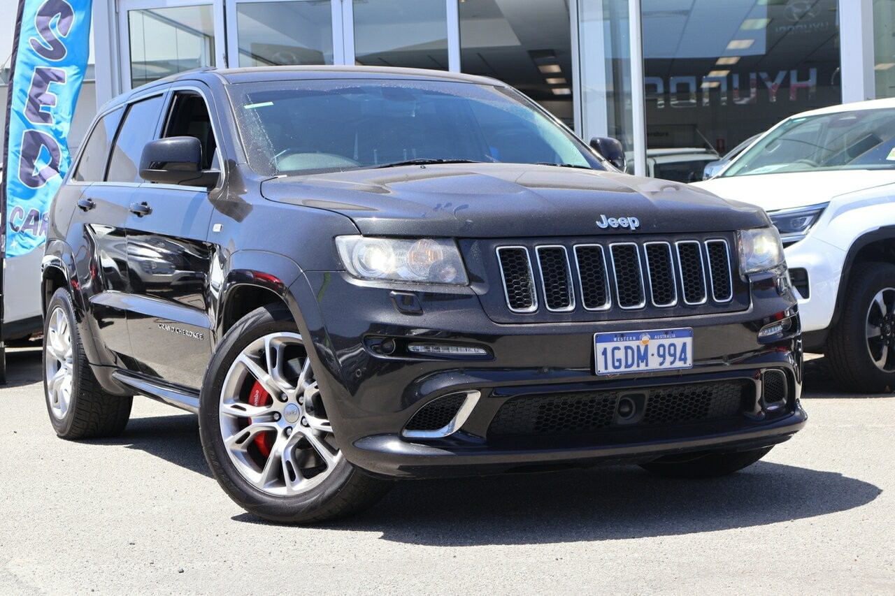 Jeep Grand Cherokee image 1