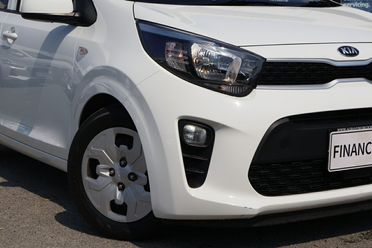 Kia Picanto image 2