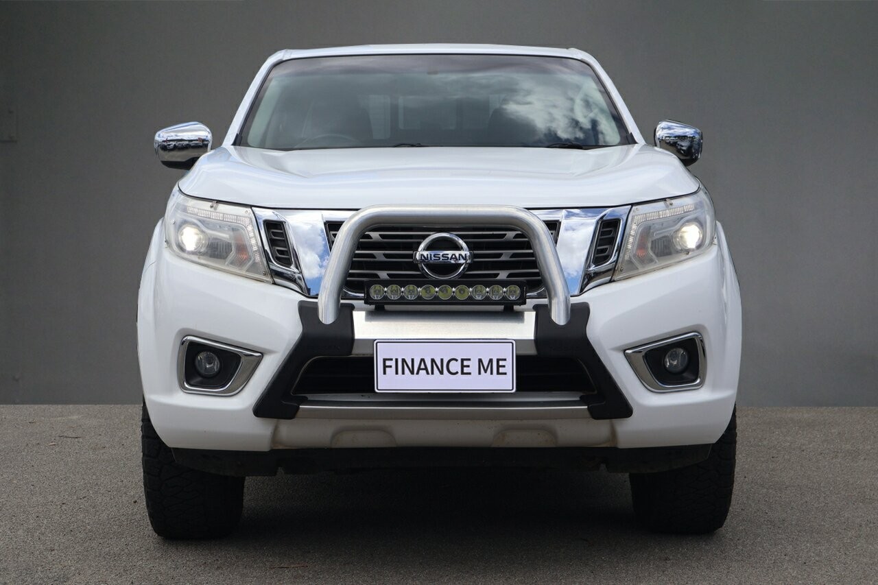 Nissan Navara image 3