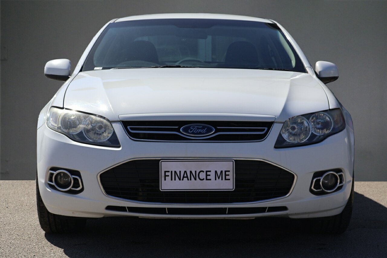 Ford Falcon image 3