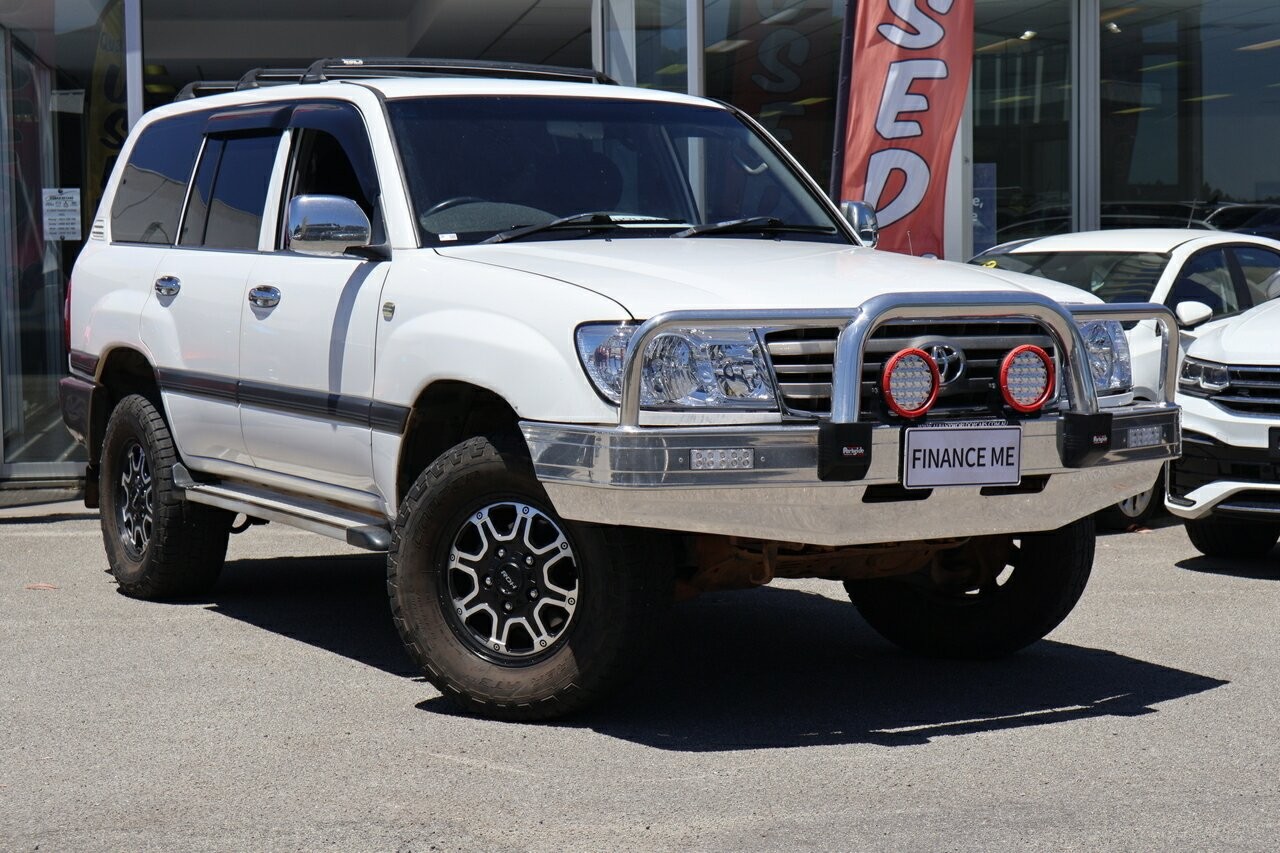 Toyota Landcruiser image 1