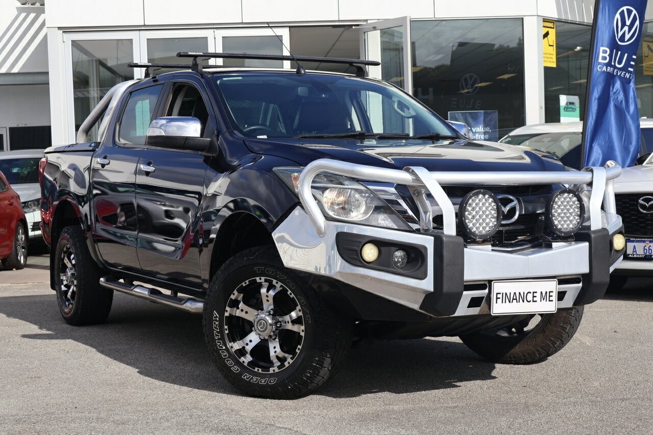 Mazda Bt-50 image 1