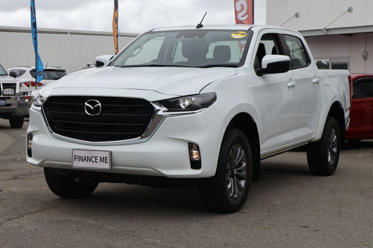 Mazda Bt-50 image 4