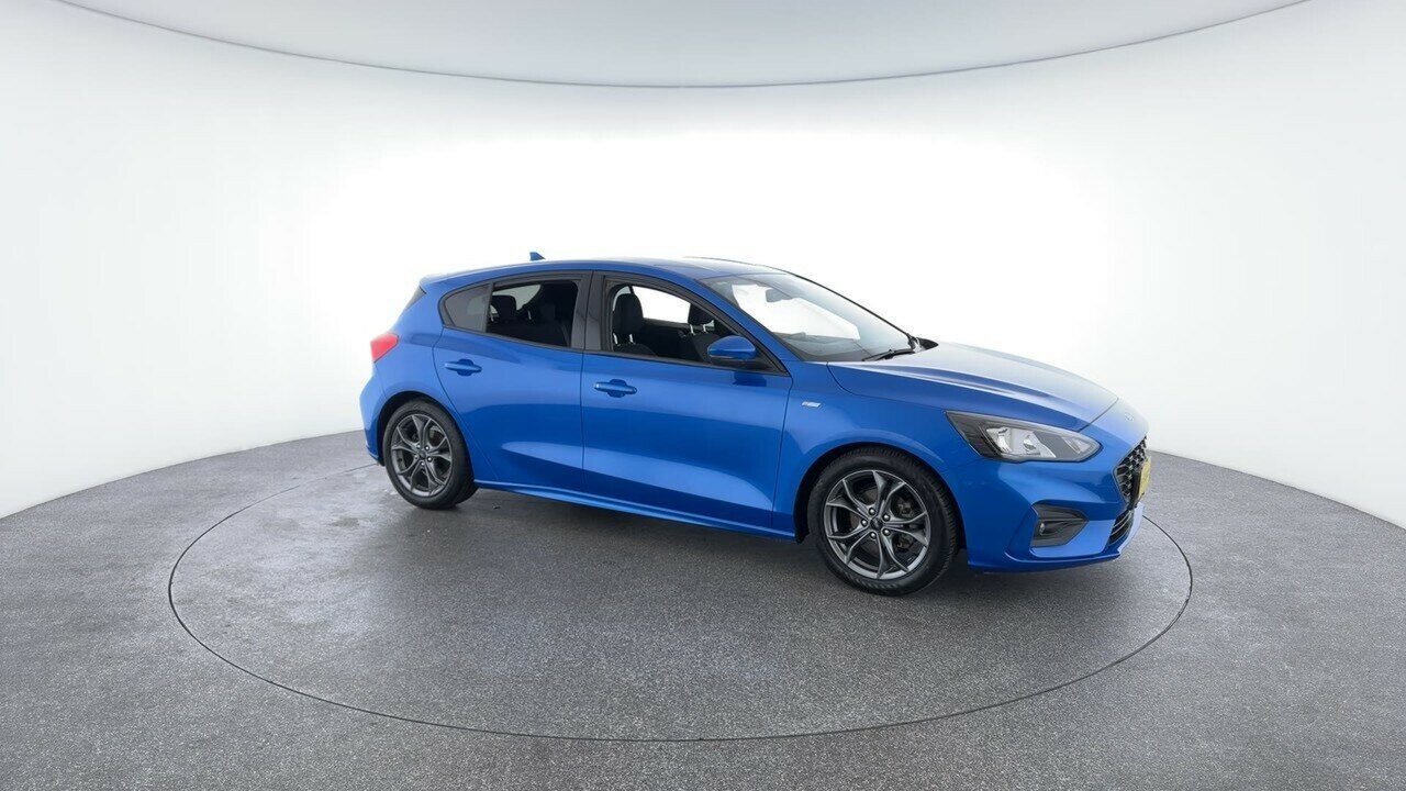 Ford Focus image 2
