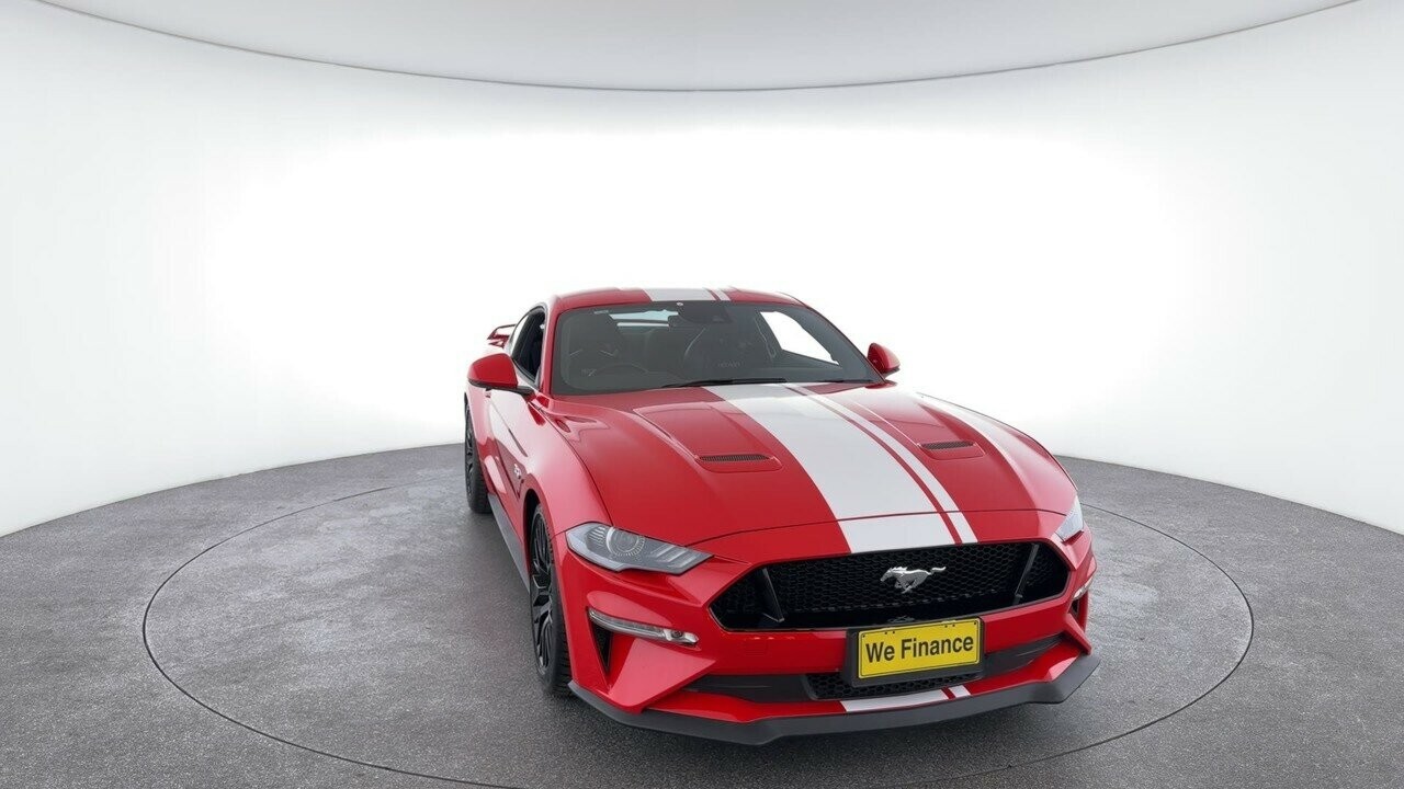 Ford Mustang image 4