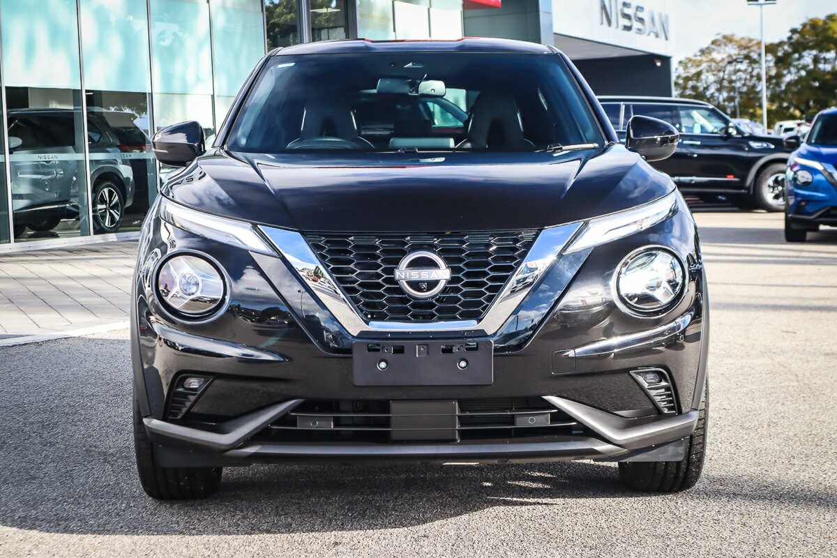 Nissan Juke image 3