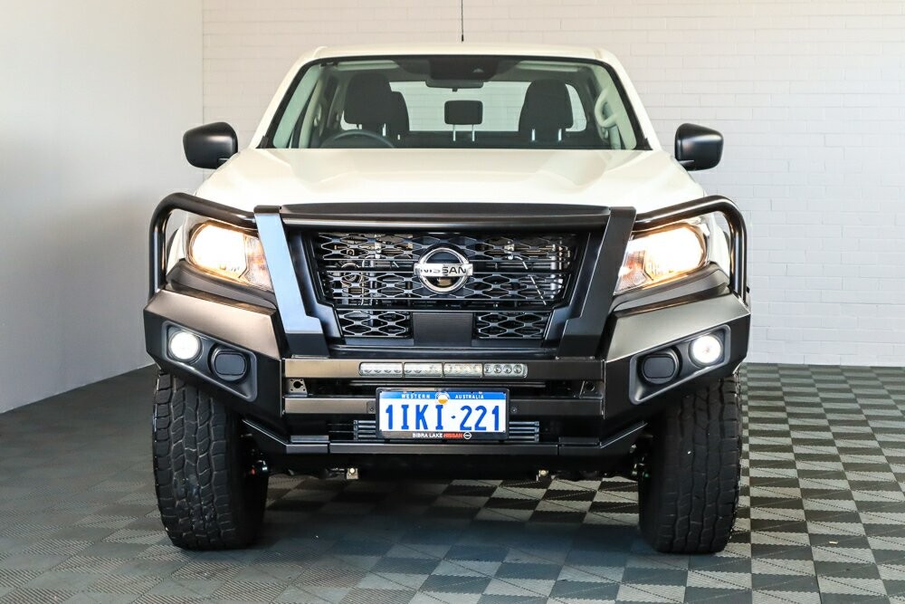 Nissan Navara image 3