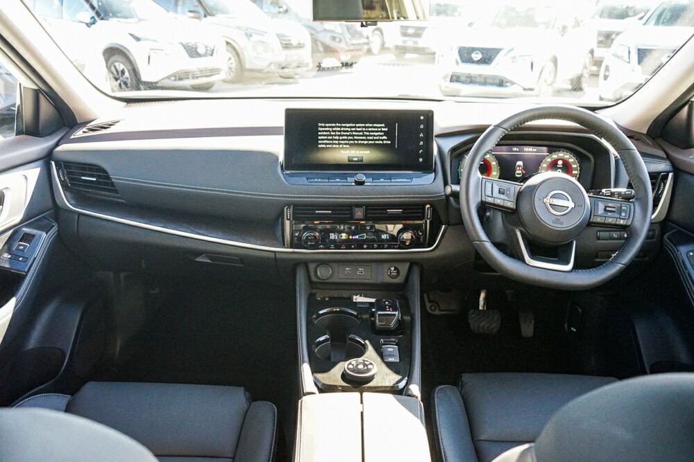 Nissan X-trail image 3