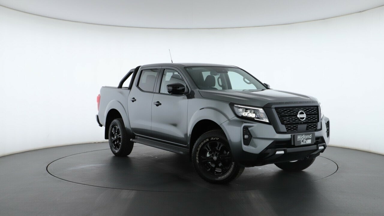 Nissan Navara image 1