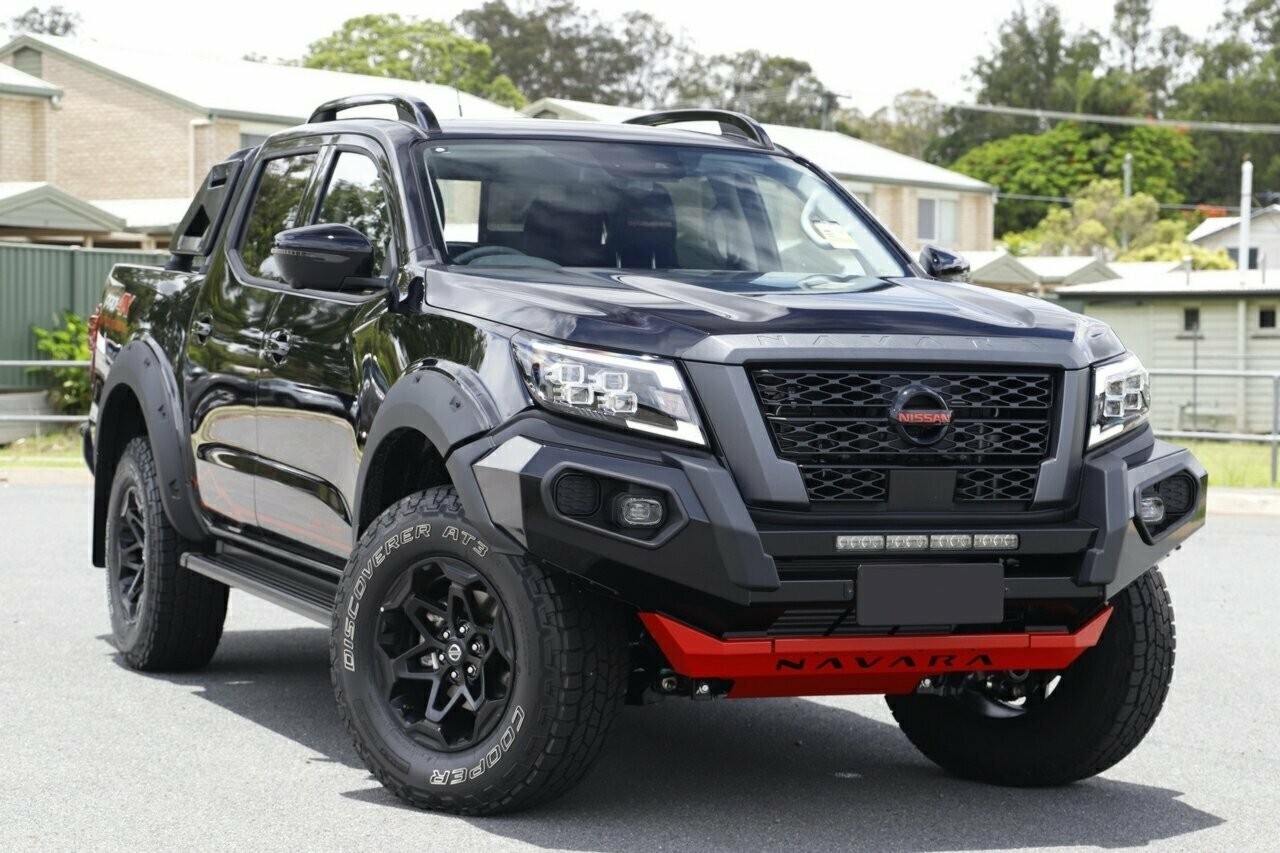 Nissan Navara image 1