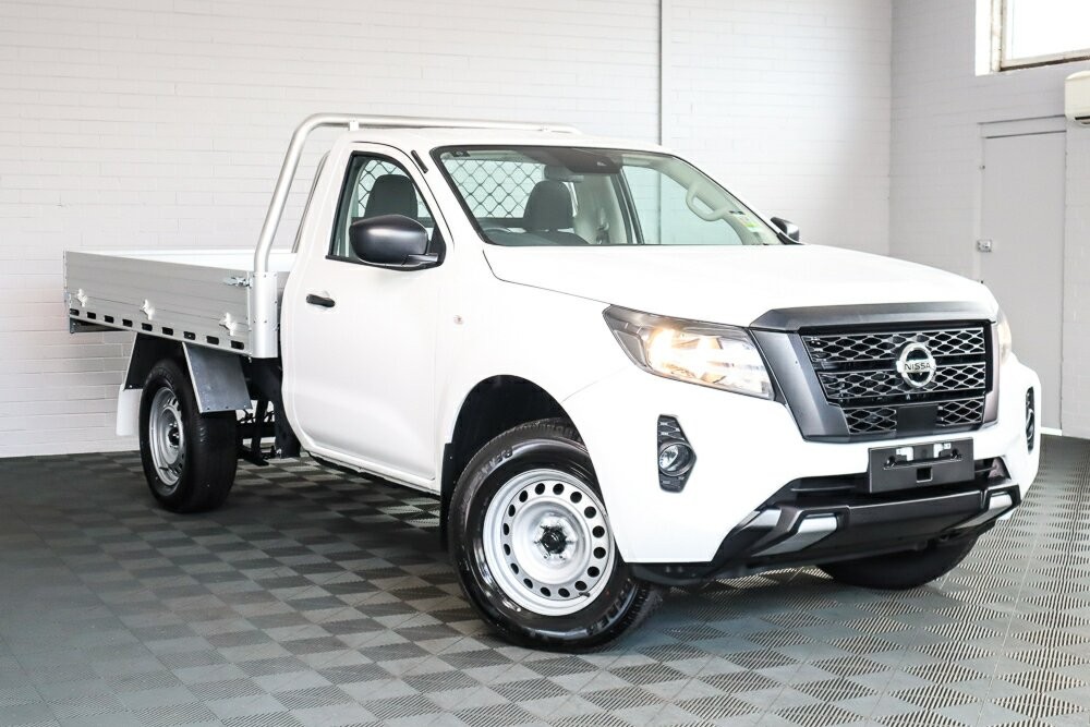 Nissan Navara image 1