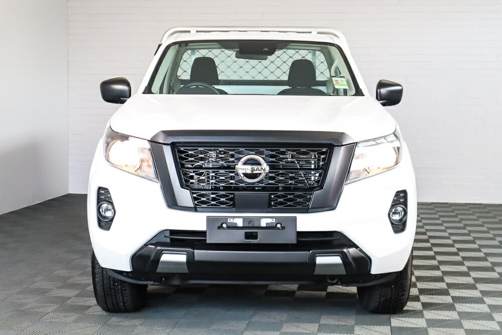 Nissan Navara image 3