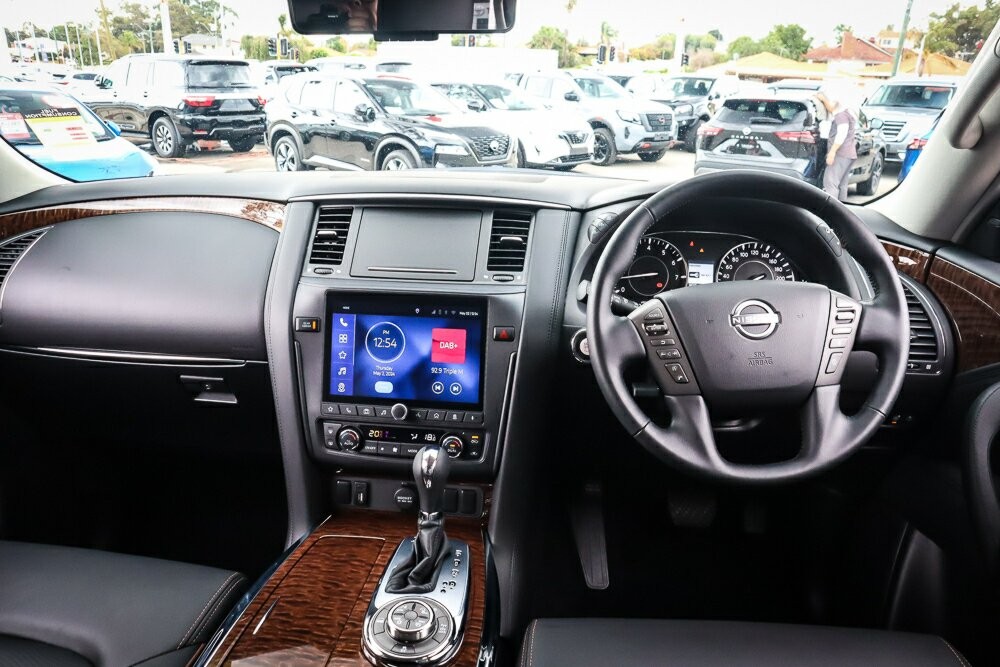 Nissan Patrol image 4