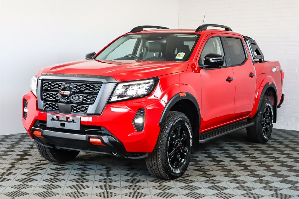 Nissan Navara image 4