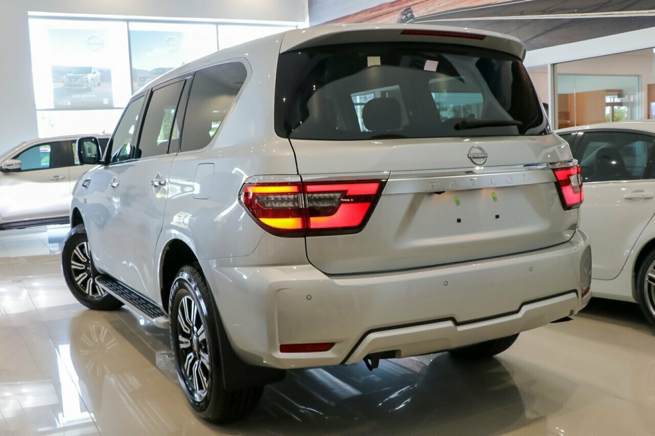 Nissan Patrol image 3