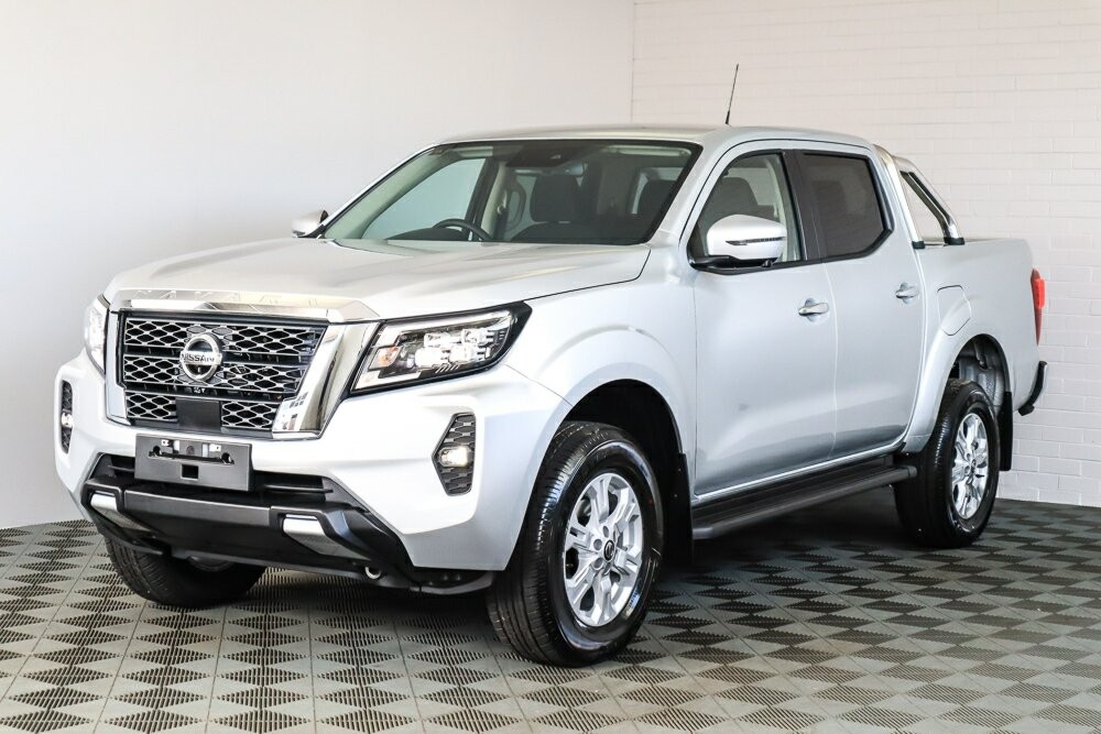 Nissan Navara image 4