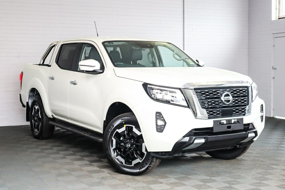 Nissan Navara image 1