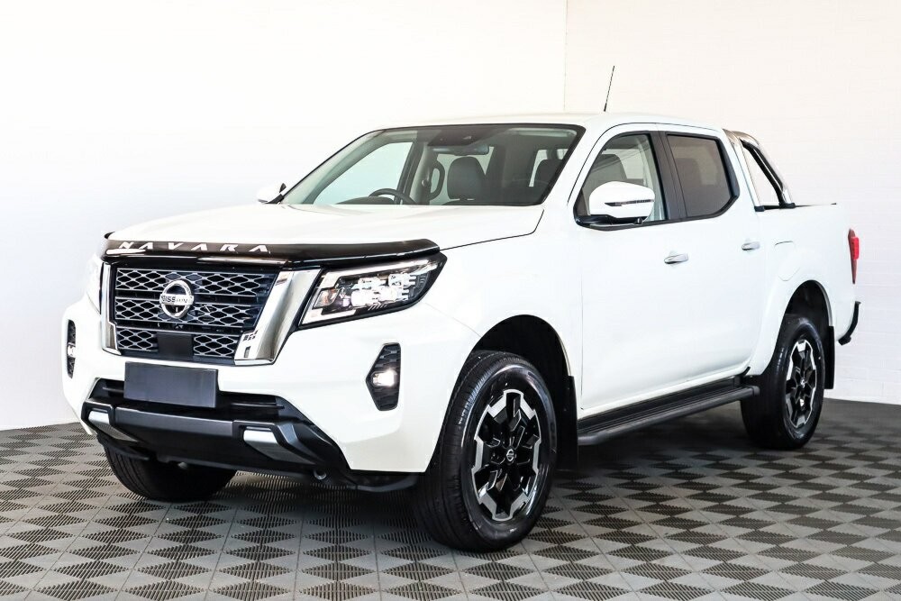 Nissan Navara image 4