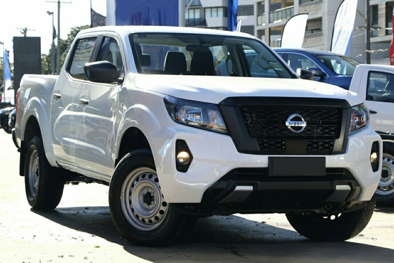 Nissan Navara image 1