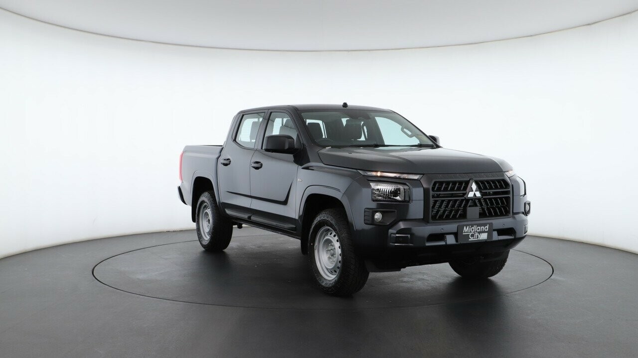 Mitsubishi Triton image 4