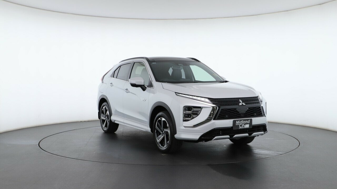 Mitsubishi Eclipse Cross image 4