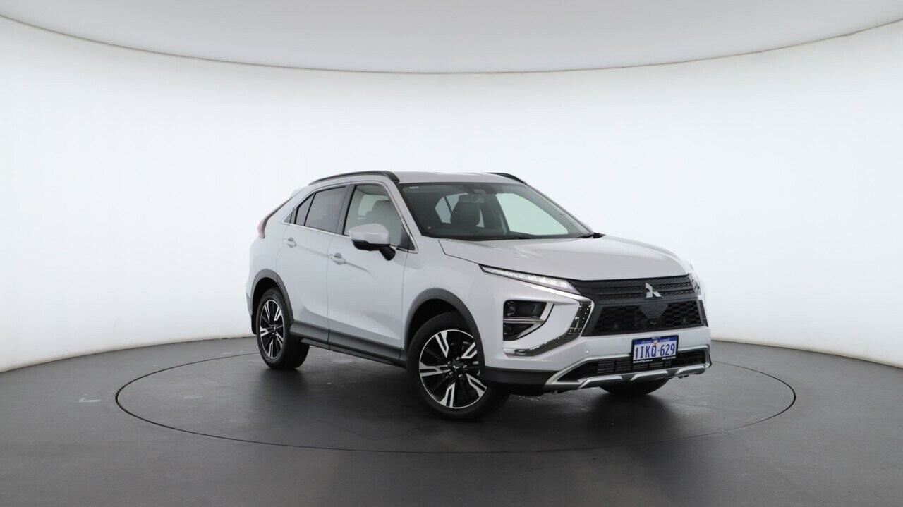 Mitsubishi Eclipse Cross image 1