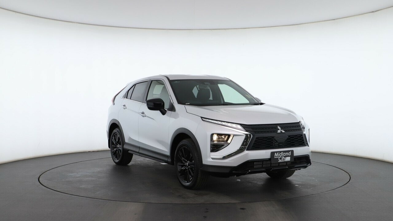 Mitsubishi Eclipse Cross image 4