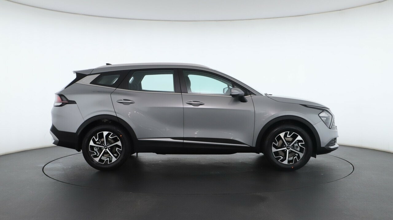 Kia Sportage image 2