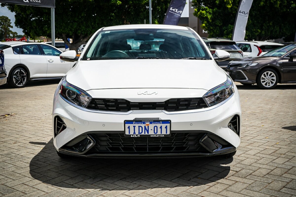 Kia Cerato image 2