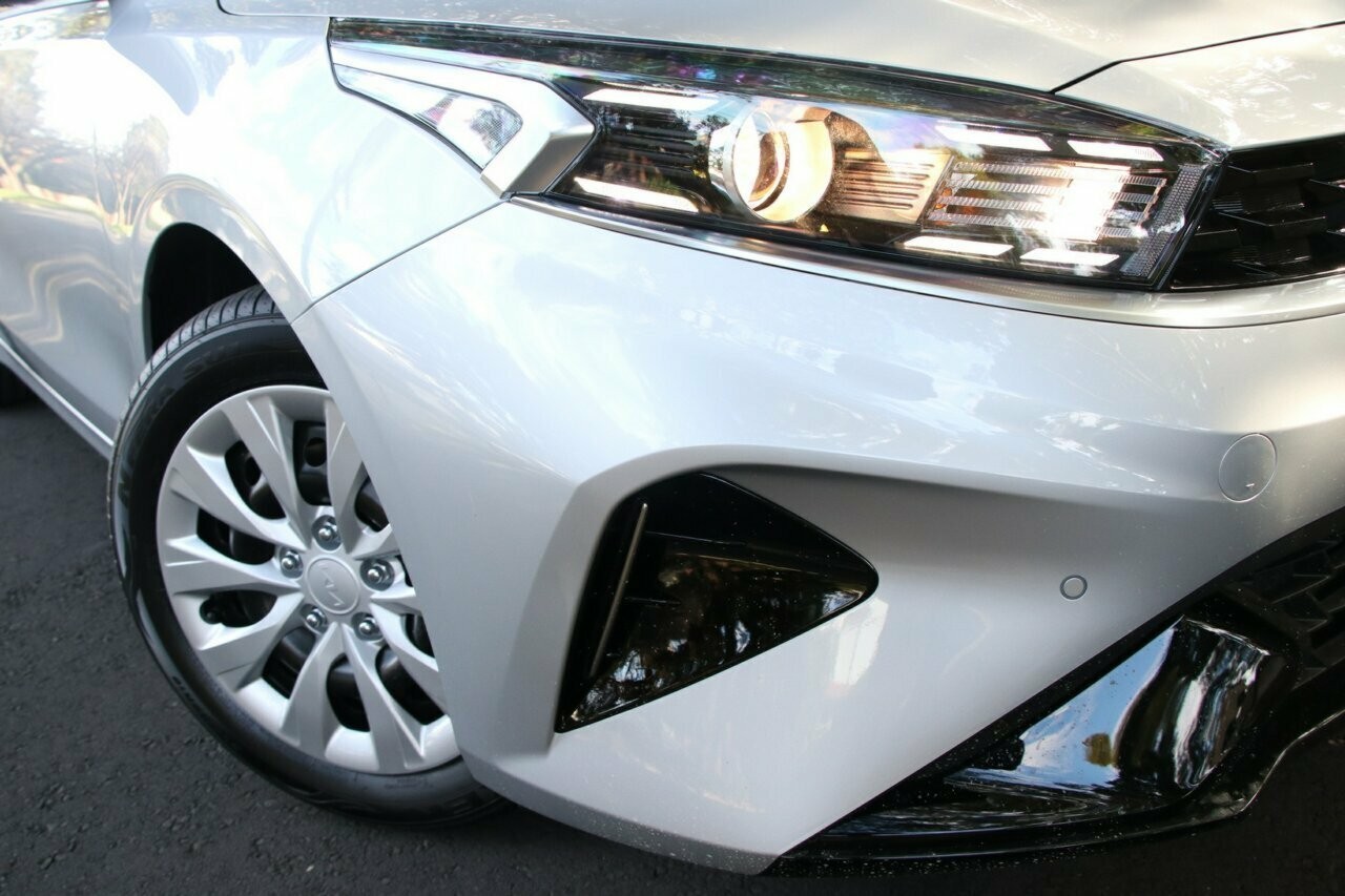 Kia Cerato image 2