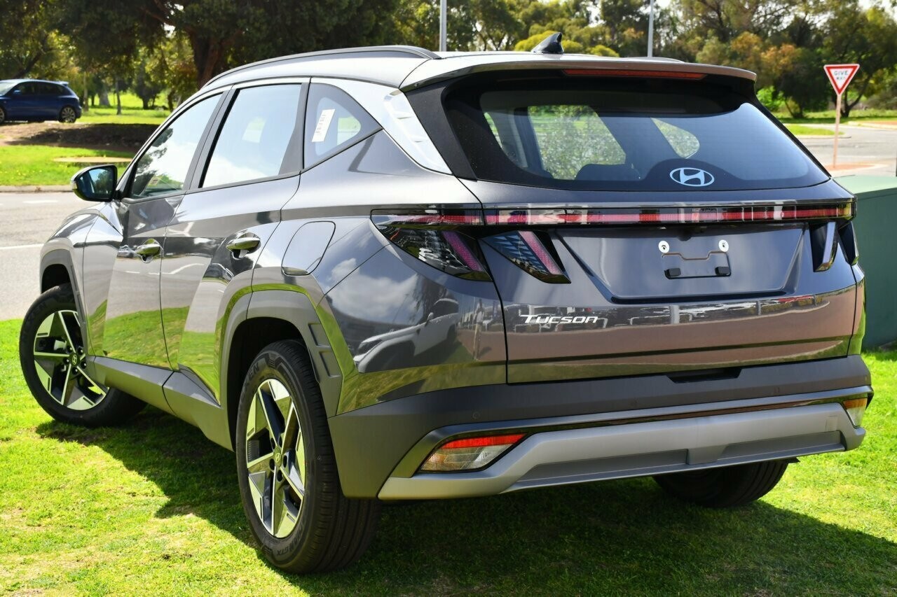 Hyundai Tucson image 3