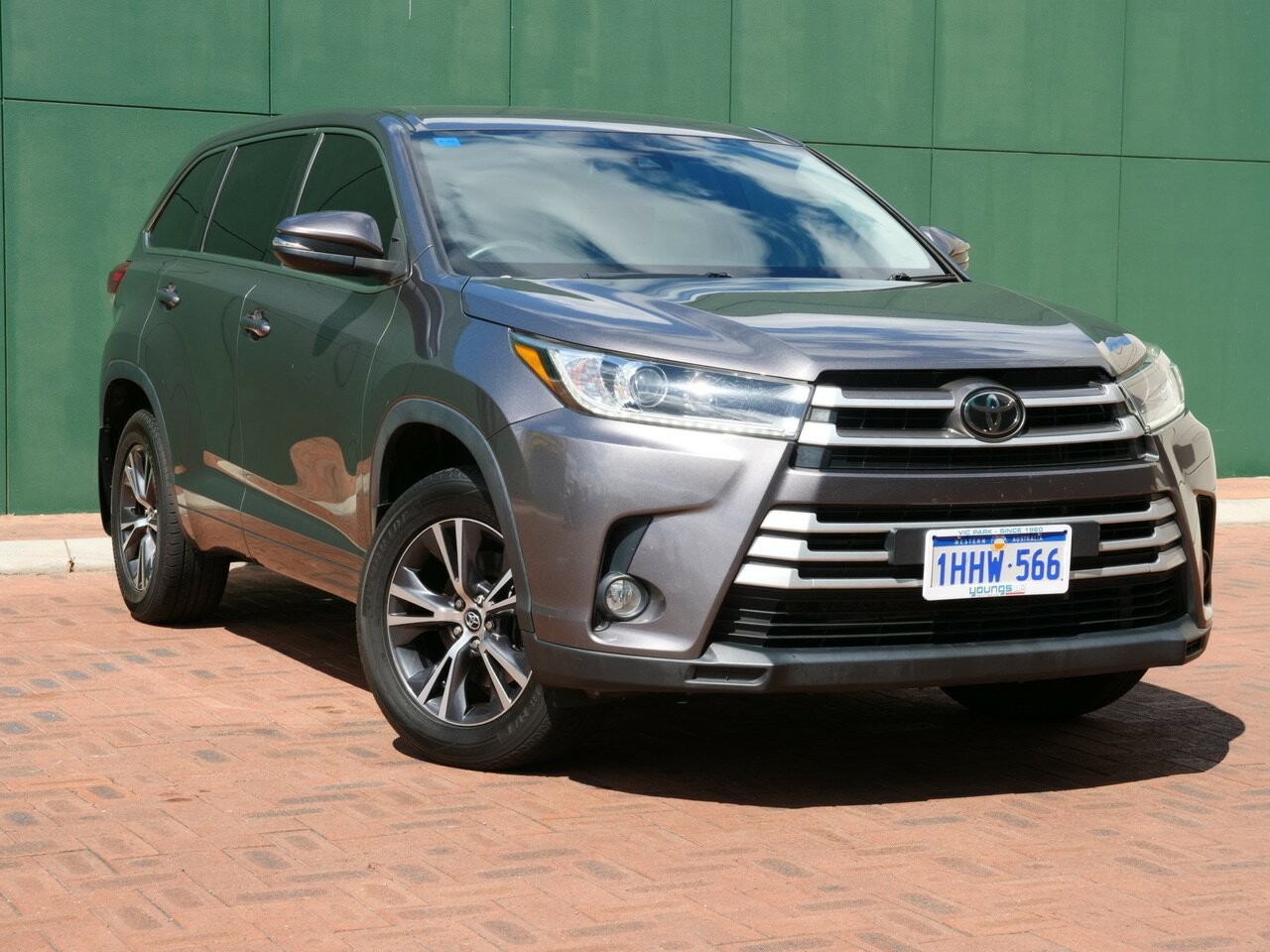 Used 2018 TOYOTA KLUGER GX 2WD Automatic Wagon for Sale in Victoria ...