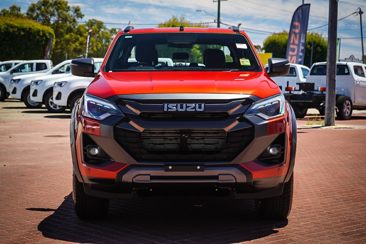 Isuzu D-max image 2