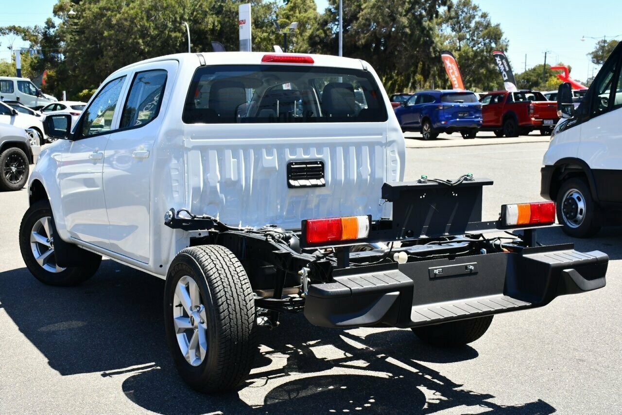 Isuzu D-max image 3