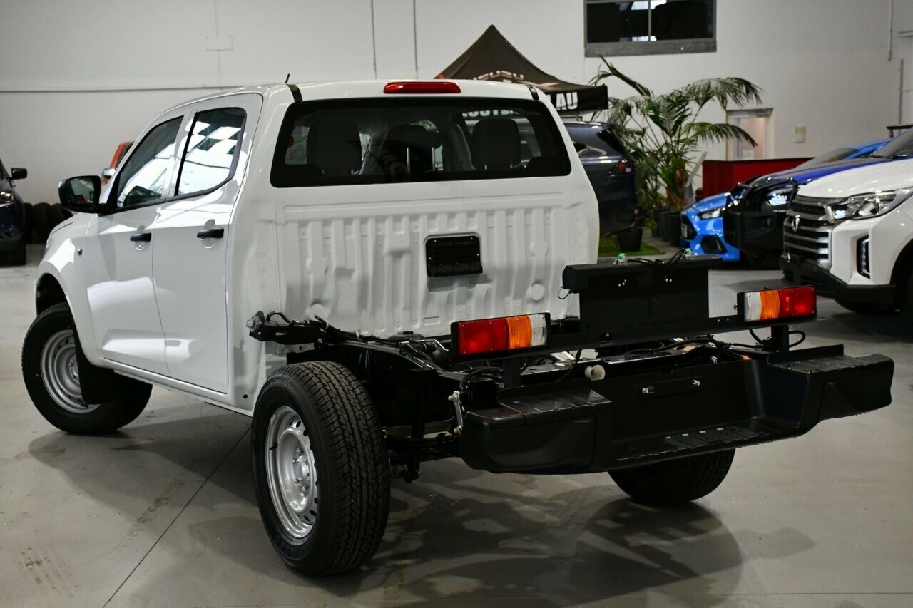 Isuzu D-max image 2