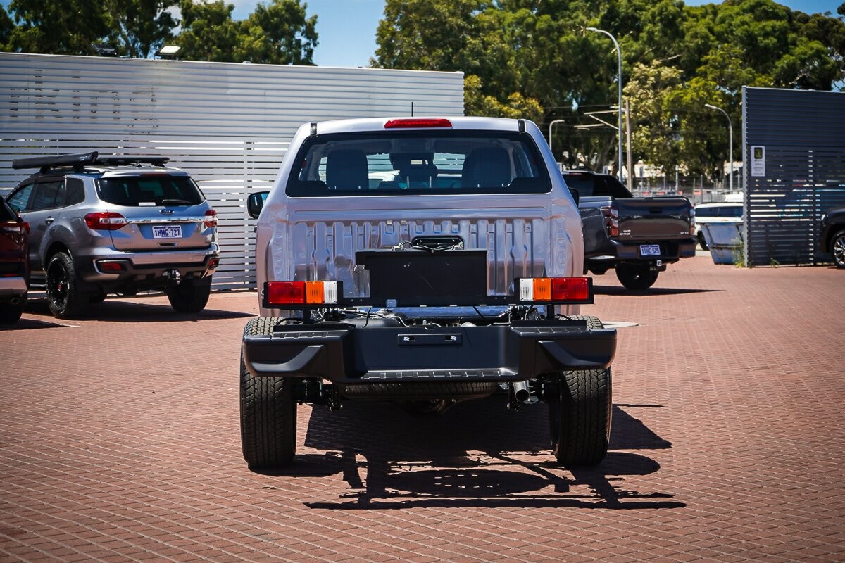 Isuzu D-max image 4