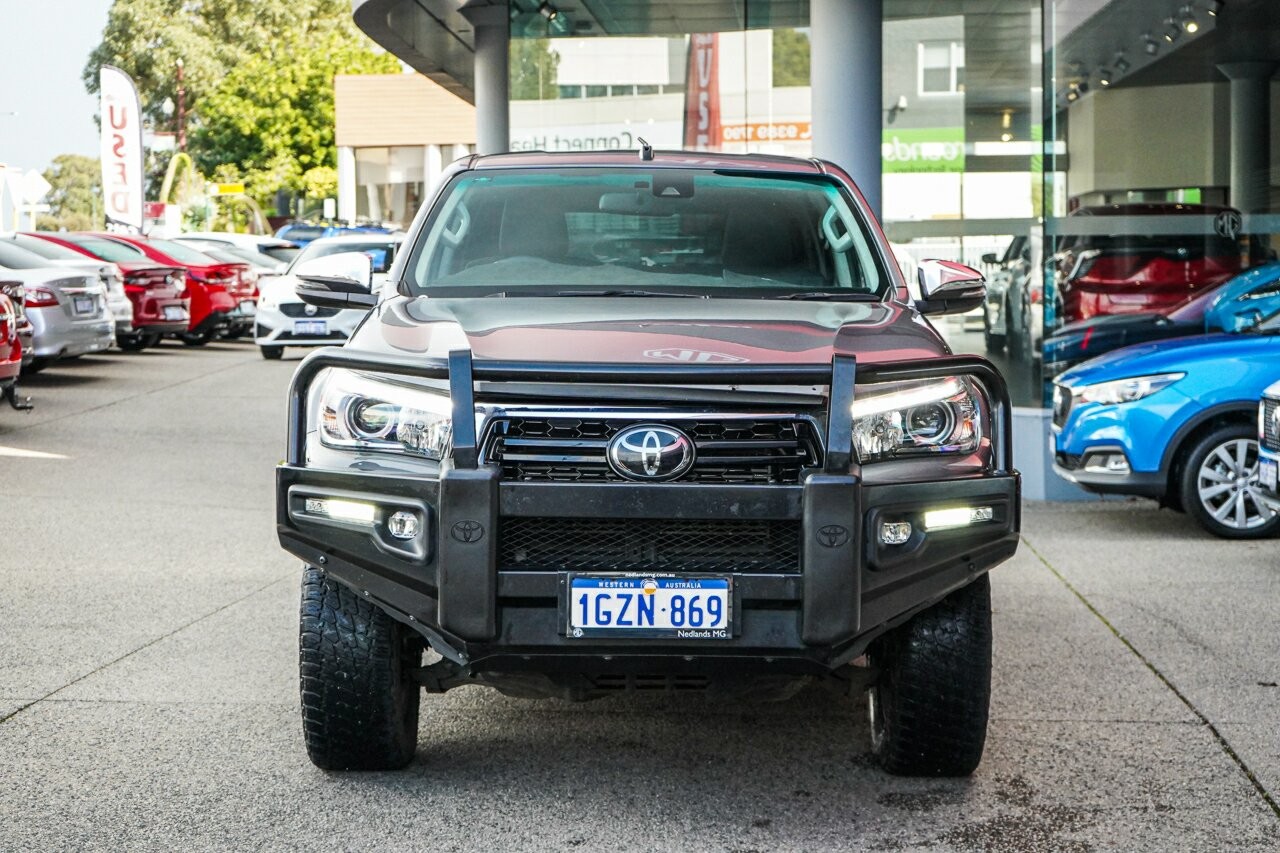 Toyota Hilux image 3