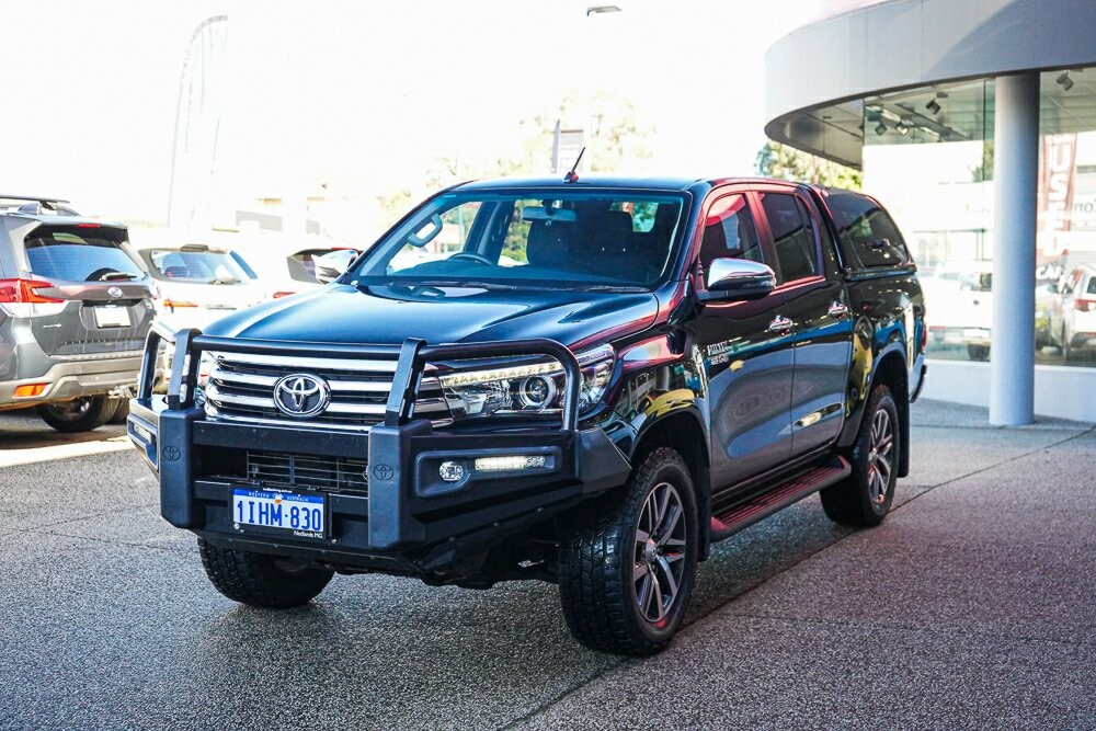 Toyota Hilux image 4