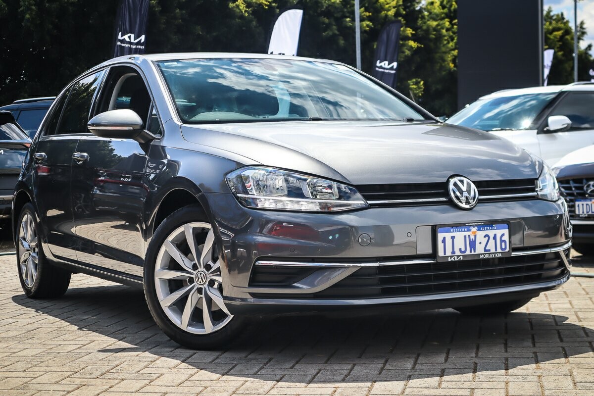 Volkswagen Golf image 1