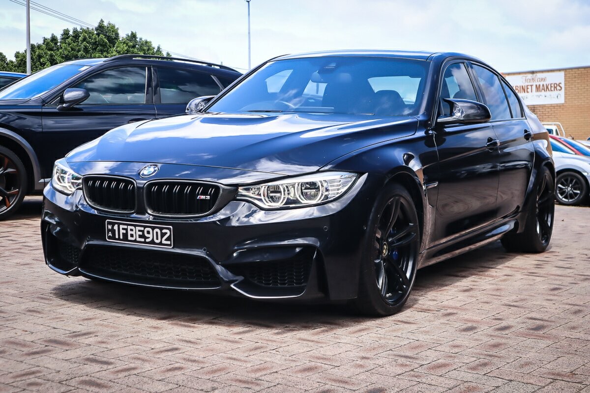 BMW M3 image 4