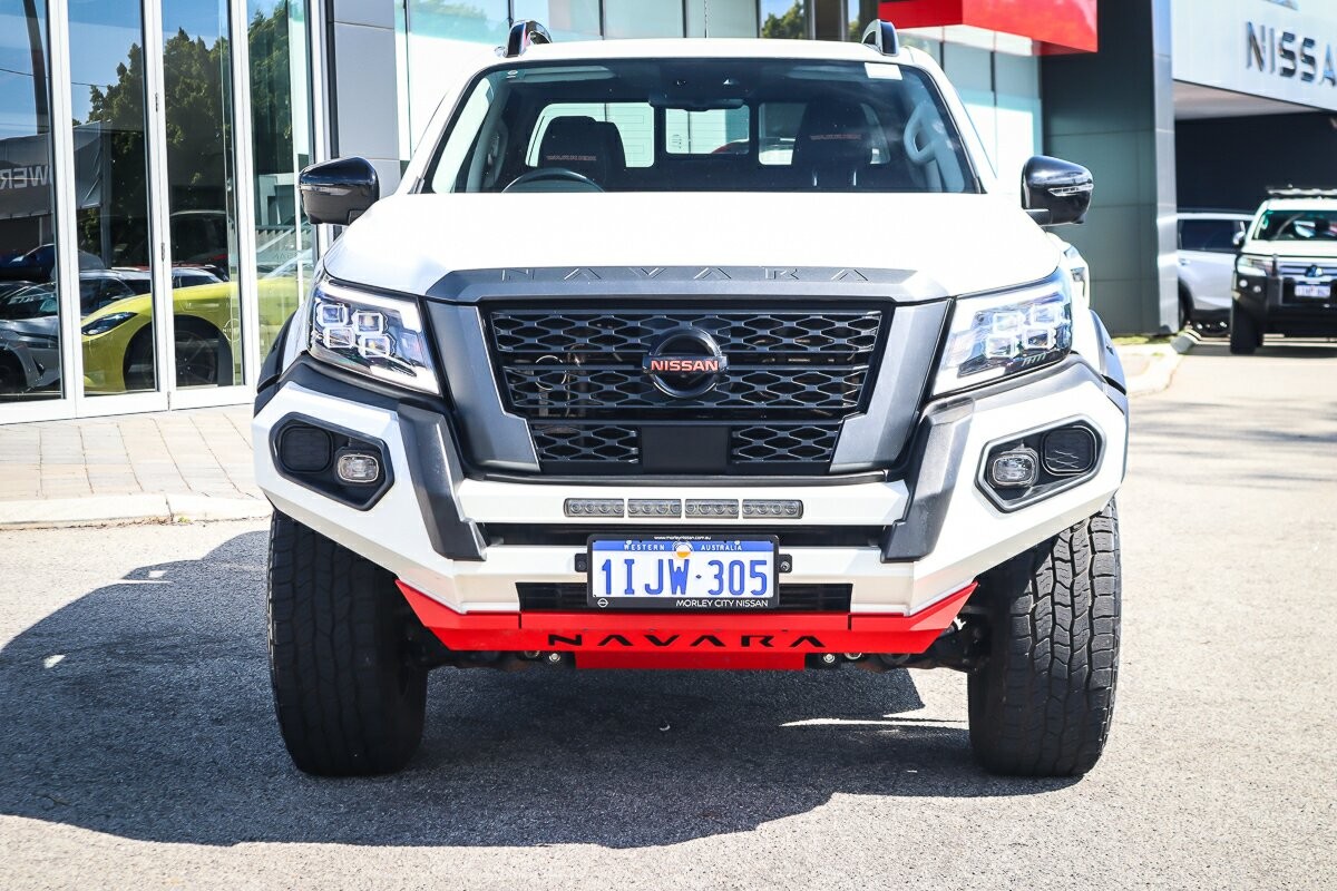 Nissan Navara image 3