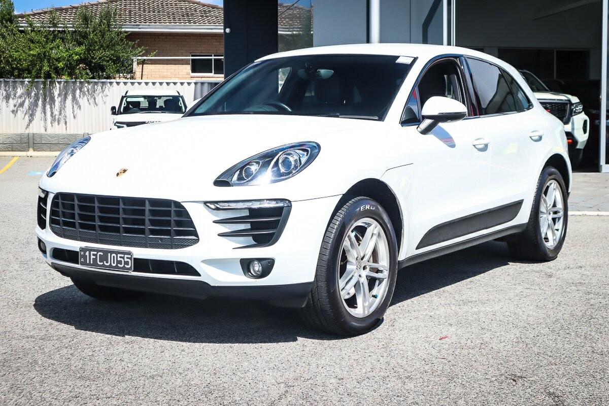 Porsche Macan image 4