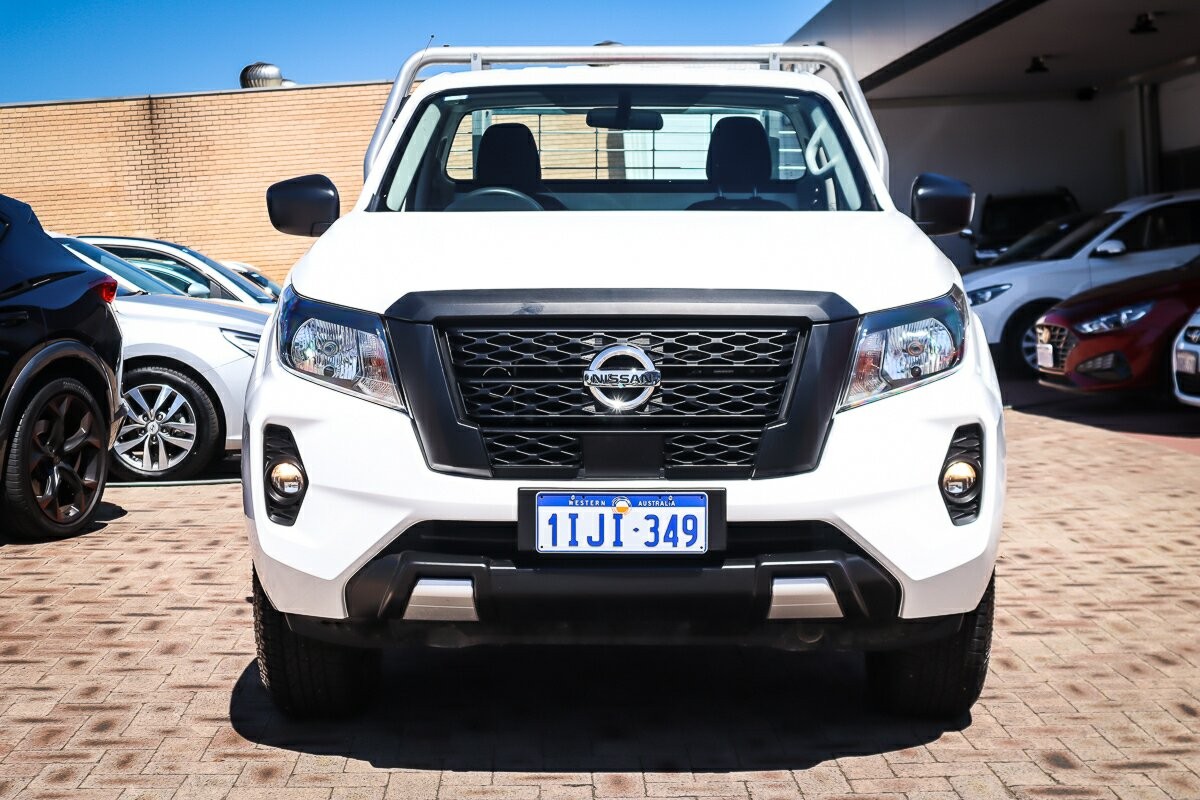 Nissan Navara image 3