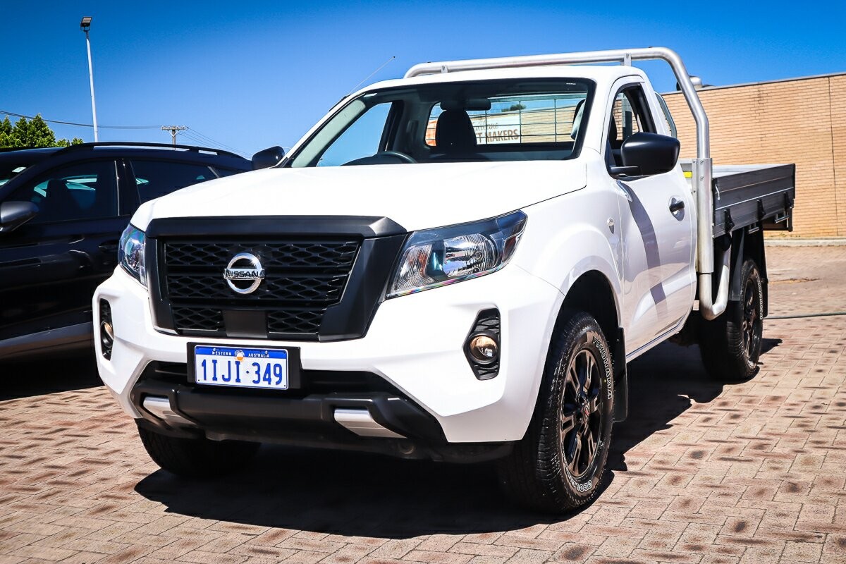 Nissan Navara image 4