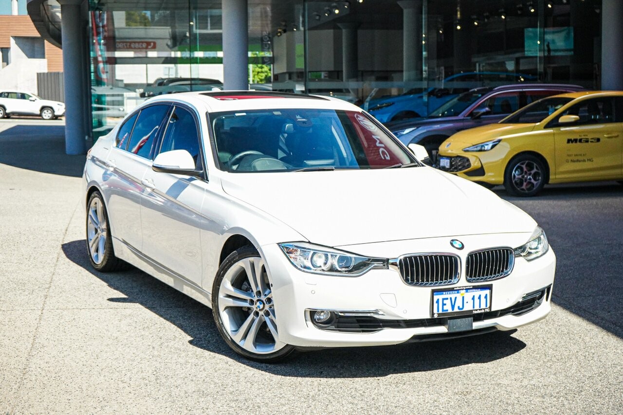 BMW 3 Series image 1